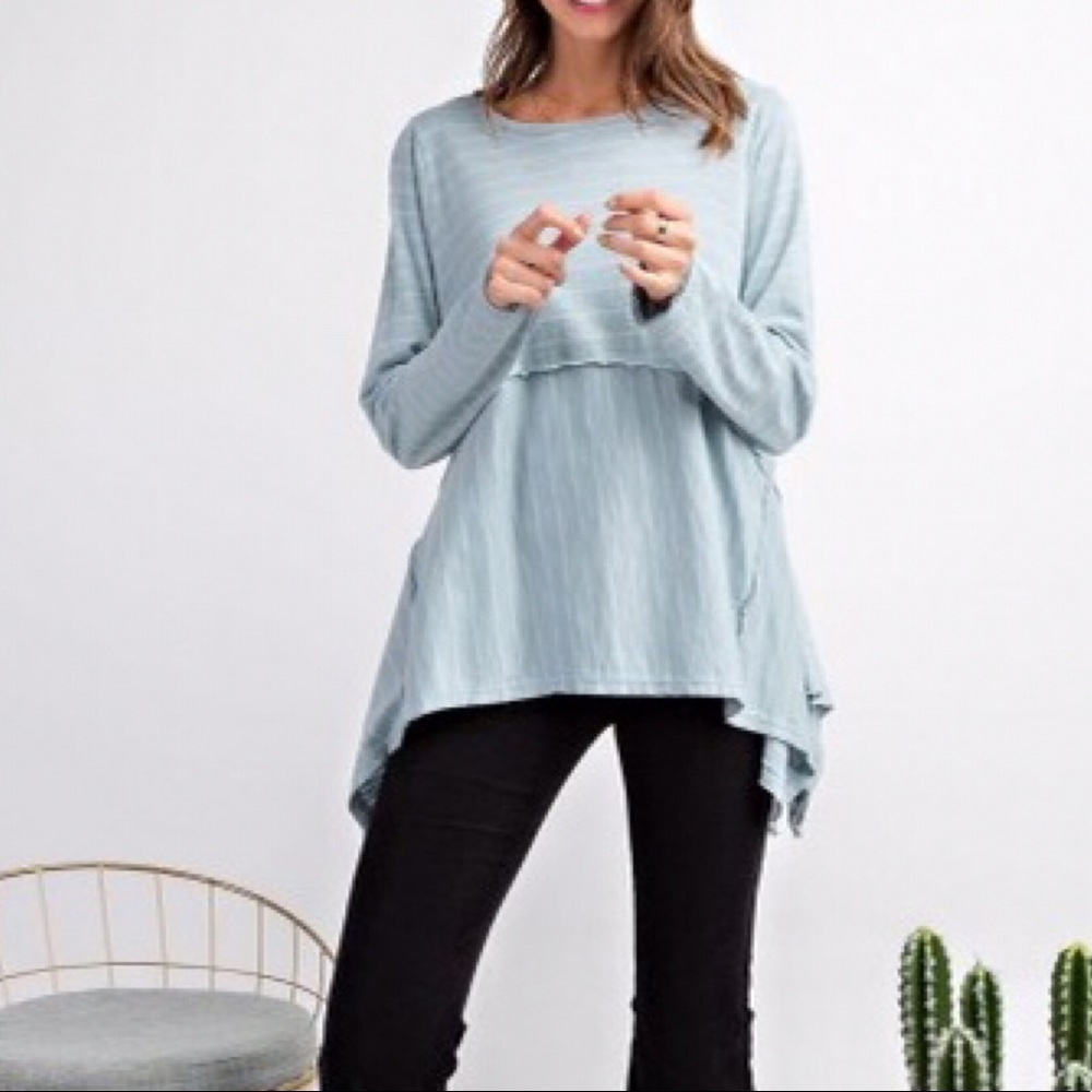 $ FIRM 🌷Blue Asymmetrical Pinstripe Tunic - Picture 4 of 4